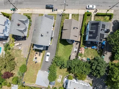 129 Maple St, Lynn, MA 01904 photo 31