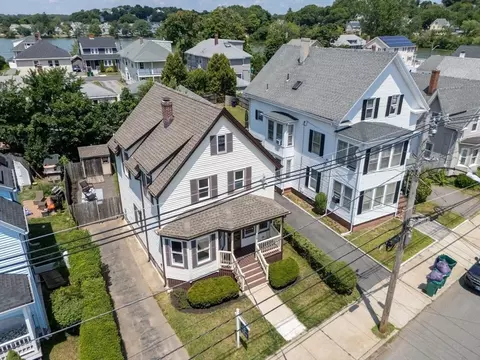 129 Maple St, Lynn, MA 01904 photo 25