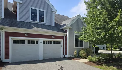 68 Hastings Rd #68, Hudson, MA 01749