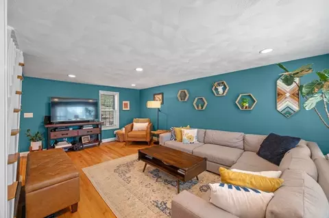 66 Spring St, Stoneham, MA 02180 photo 5