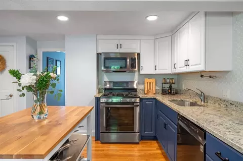 66 Spring St, Stoneham, MA 02180 photo 7