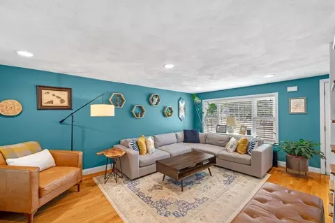 66 Spring St, Stoneham, MA 02180 photo 6