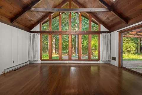 39 Westview Ter, Easthampton, MA 01027 photo 5