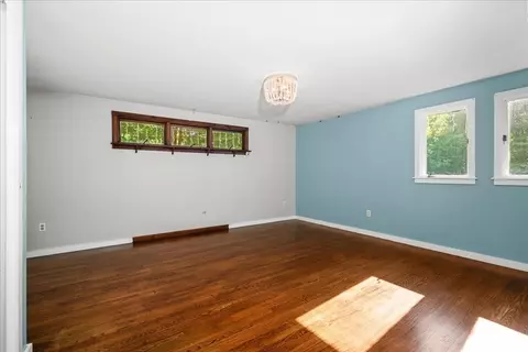 39 Westview Ter, Easthampton, MA 01027 photo 17