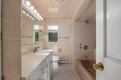 39 Westview Ter, Easthampton, MA 01027 photo 20