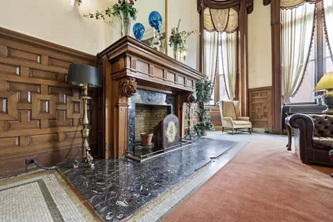 Living - 140 Chestnut St #319, Springfield, MA 01103 photo 9 of 10