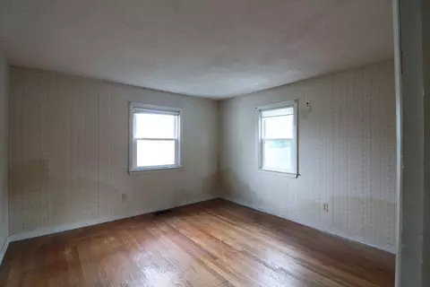 22 Windsor Rd, Beverly, MA 01915 photo 16