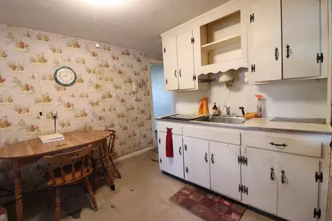 22 Windsor Rd, Beverly, MA 01915 photo 10