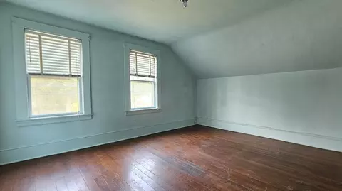 Bedroom - 994 Pleasant St, Canton, MA 02021 photo 2 of 3