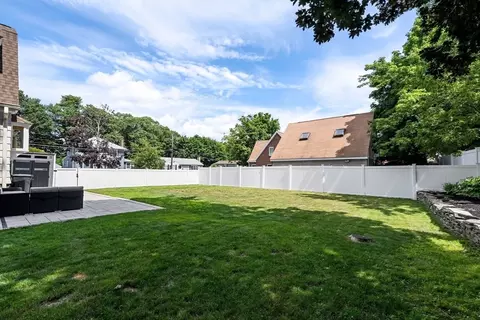 12 Sunset Rd, Stoneham, MA 02180 photo 31