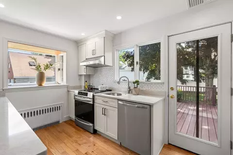 12 Sunset Rd, Stoneham, MA 02180 photo 9