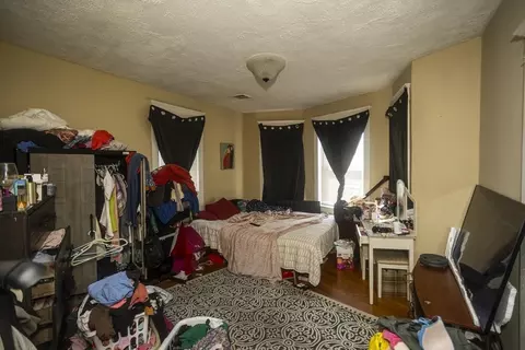 Bedroom - 583 Chicopee St, Chicopee, MA 01013 photo 3 of 3