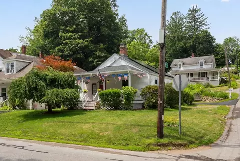 29 Pleasant St, Spencer, MA 01562