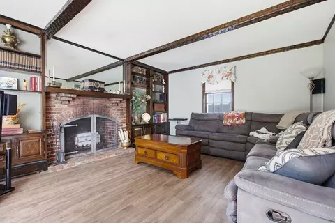 Other - 2 Russell Rd, Lynnfield, MA 01940 photo 2 of 5