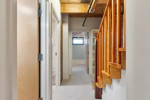 Entry Way - 1 Envelope Ter #107, Worcester, MA 01604 photo 5 of 7