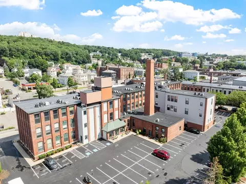 Exterior - 1 Envelope Ter #107, Worcester, MA 01604 photo 2 of 2