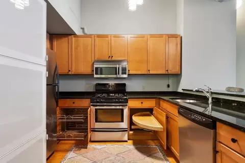 Kitchen - 1 Envelope Ter #107, Worcester, MA 01604 photo 1 of 3