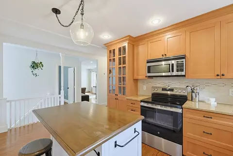 89 May St #4, Needham, MA 02492 photo 5