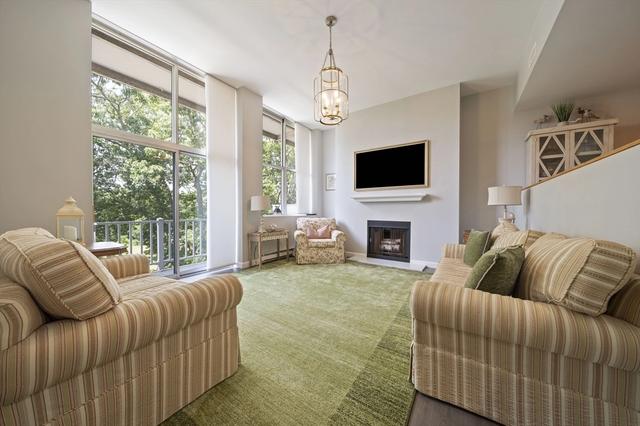 100 Parks St #18, Duxbury, MA 02332