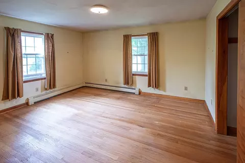 Bedroom - 8 Primrose Path, Hatfield, MA 01038 photo 1 of 4
