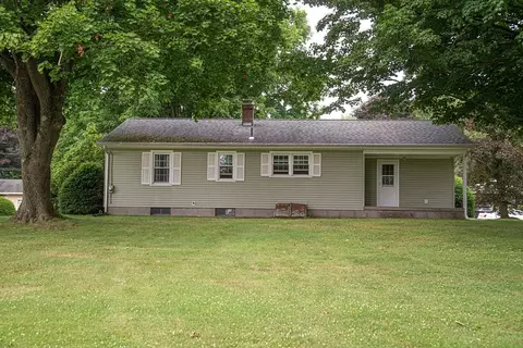 Exterior - 8 Primrose Path, Hatfield, MA 01038 photo 4 of 5