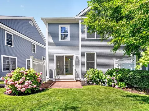 201 Main St #21, Woburn, MA 01801