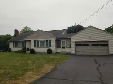 Exterior - 320 Palmer Rd, Ware, MA 01082 photo 2 of 5