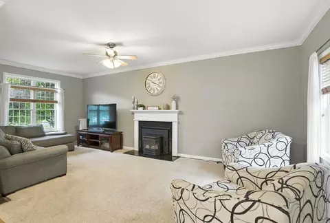 Living - 5 Peach Tree Dr, Sutton, MA 01590 photo 1 of 3