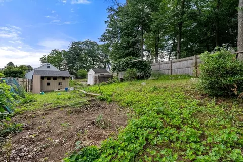 Exterior - 6 Chute Rd, Dedham, MA 02026 photo 12 of 16