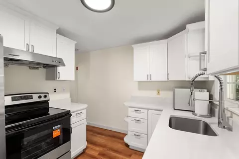 Kitchen - 6 Chute Rd, Dedham, MA 02026 photo 3 of 3