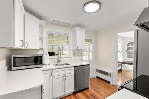 Kitchen - 6 Chute Rd, Dedham, MA 02026 photo 2 of 3