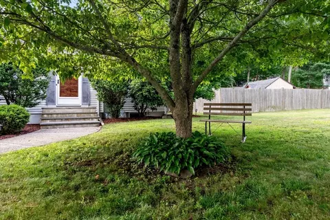Exterior - 6 Chute Rd, Dedham, MA 02026 photo 10 of 16