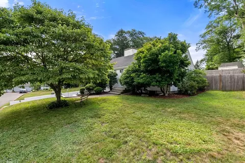 Exterior - 6 Chute Rd, Dedham, MA 02026 photo 9 of 16