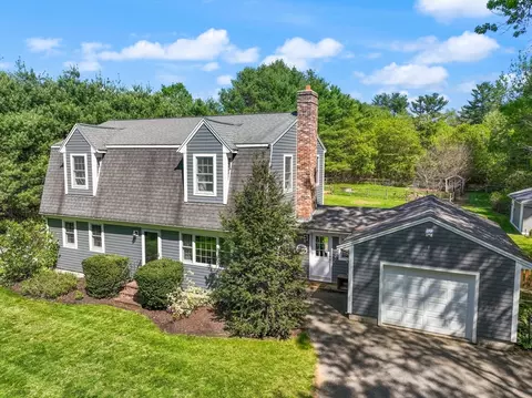 15 Prospect Rd, Plympton, MA 02367