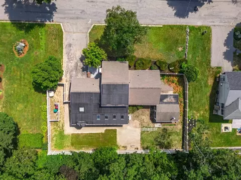 View/Area - 173 Florence Rd, Lowell, MA 01851 photo 2 of 2