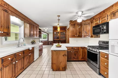 Kitchen - 173 Florence Rd, Lowell, MA 01851 photo 2 of 5