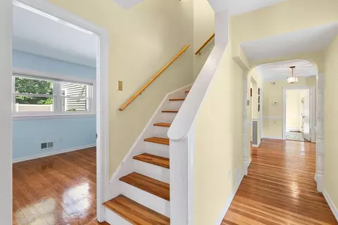 Entry Way - 173 Florence Rd, Lowell, MA 01851 photo 2 of 2