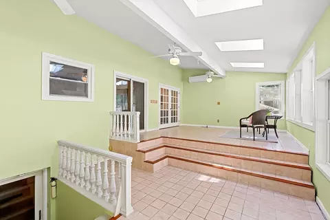 Exterior - 173 Florence Rd, Lowell, MA 01851 photo 3 of 7