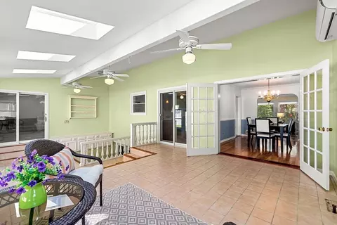 Exterior - 173 Florence Rd, Lowell, MA 01851 photo 5 of 7