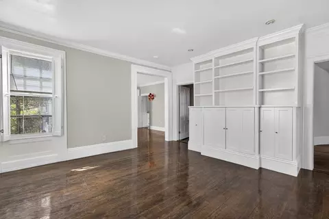 Living - 12 Crown St, Worcester, MA 01609 photo 3 of 10