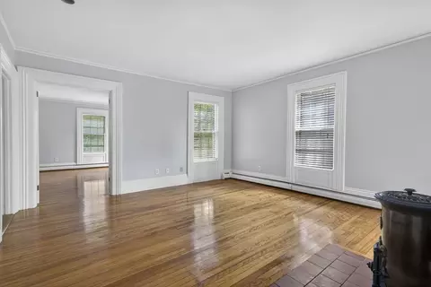 Living - 12 Crown St, Worcester, MA 01609 photo 8 of 10