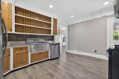 Kitchen - 12 Crown St, Worcester, MA 01609 photo 2 of 3
