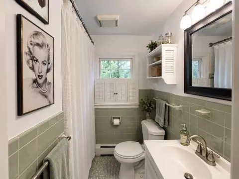 6 Hara St, Worcester, MA 01604 photo 18