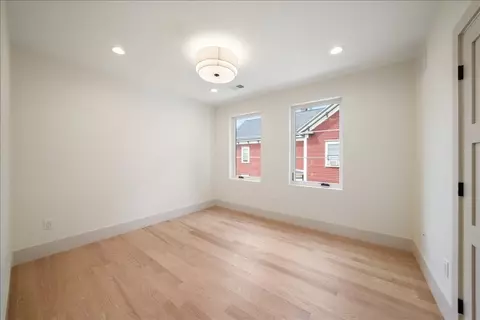 Bedroom - 18 Grant St #REAR, Needham, MA 02492 photo 2 of 5