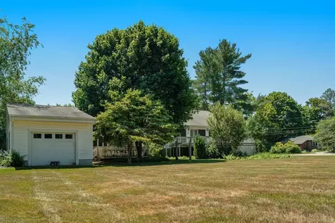 Exterior - 980 Randolph St, Canton, MA 02021 photo 2 of 6