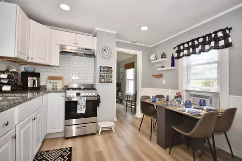 Kitchen - 30 Thirteenth St, Wareham, MA 02571 photo 1 of 5