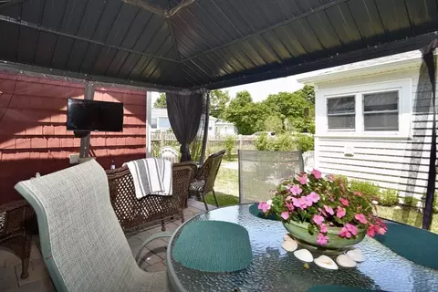 Exterior - 30 Thirteenth St, Wareham, MA 02571 photo 10 of 13