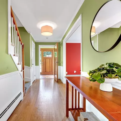 Entry Way - 41 Taylor Rd, Acton, MA 01720 photo 3 of 4