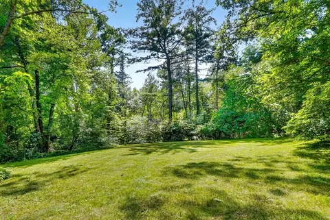 Exterior - 41 Taylor Rd, Acton, MA 01720 photo 8 of 11
