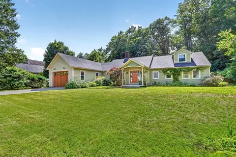 Exterior - 41 Taylor Rd, Acton, MA 01720 photo 9 of 11
